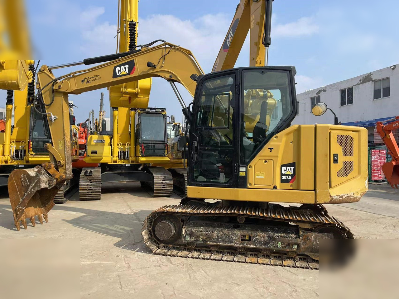 CATERPILLAR 307.5 - Escavadora de rastos: foto 1 CATERPILLAR 307.5 - Escavadora de rastos: foto 1