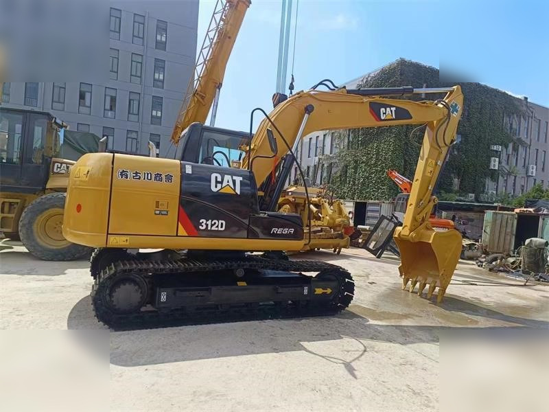 CATERPILLAR 312D - Escavadora de rastos: foto 2 CATERPILLAR 312D - Escavadora de rastos: foto 2