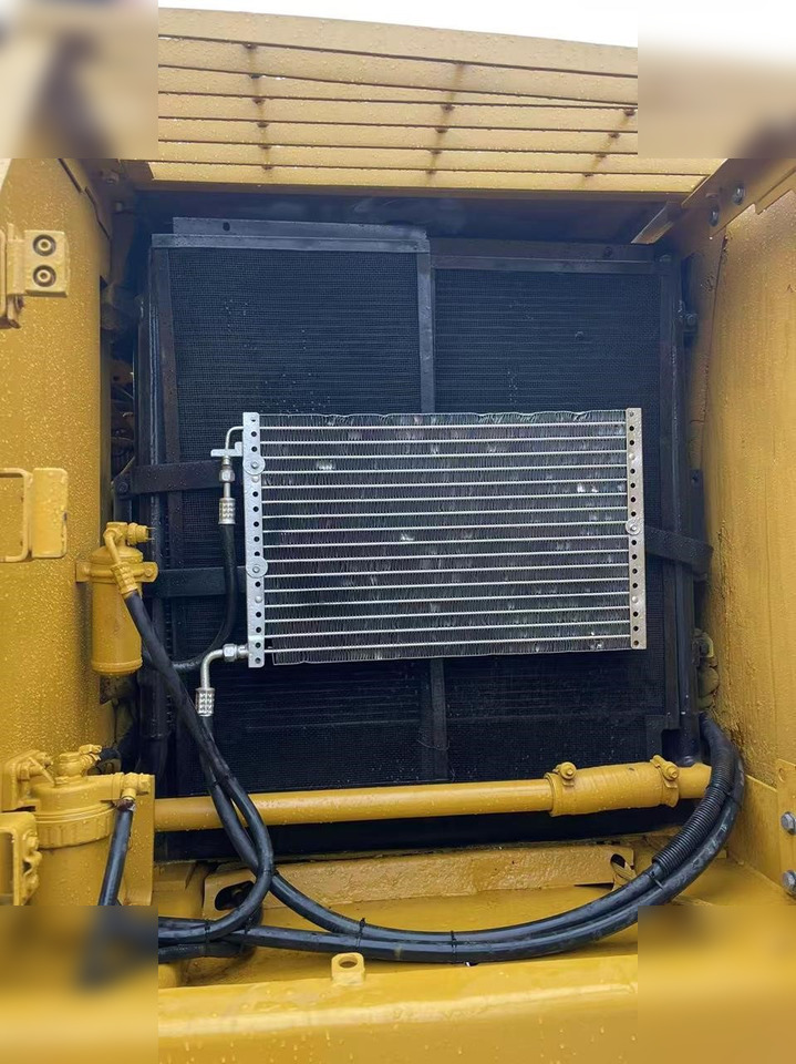 CATERPILLAR 320CL - Escavadora de rastos: foto 5 CATERPILLAR 320CL - Escavadora de rastos: foto 5