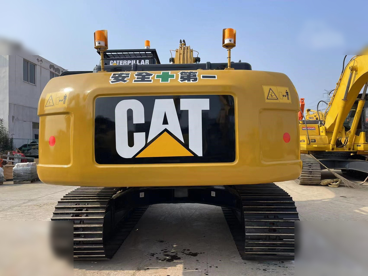 CATERPILLAR 320D - Escavadora de rastos: foto 5 CATERPILLAR 320D - Escavadora de rastos: foto 5