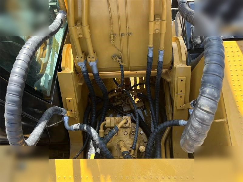 Escavadora de rastos CATERPILLAR 324DL: foto 11 Escavadora de rastos CATERPILLAR 324DL: foto 11