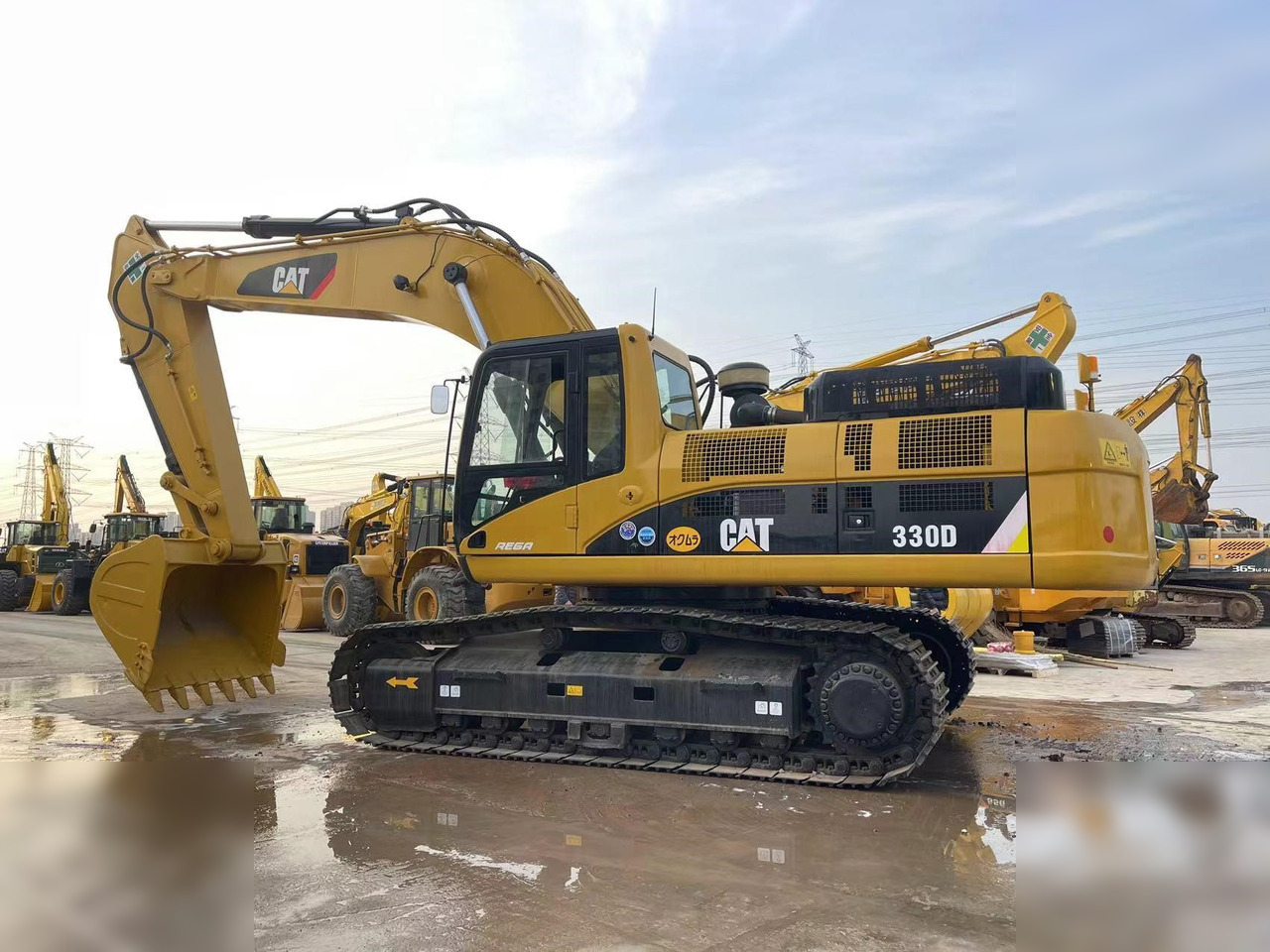 CATERPILLAR 330D - Escavadora de rastos: foto 1 CATERPILLAR 330D - Escavadora de rastos: foto 1