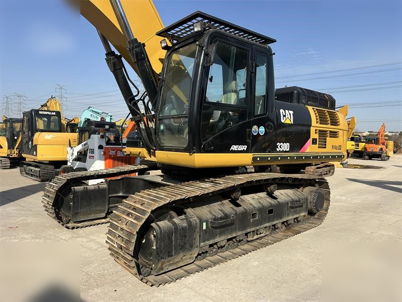 Escavadora de rastos CATERPILLAR 330D: foto 7