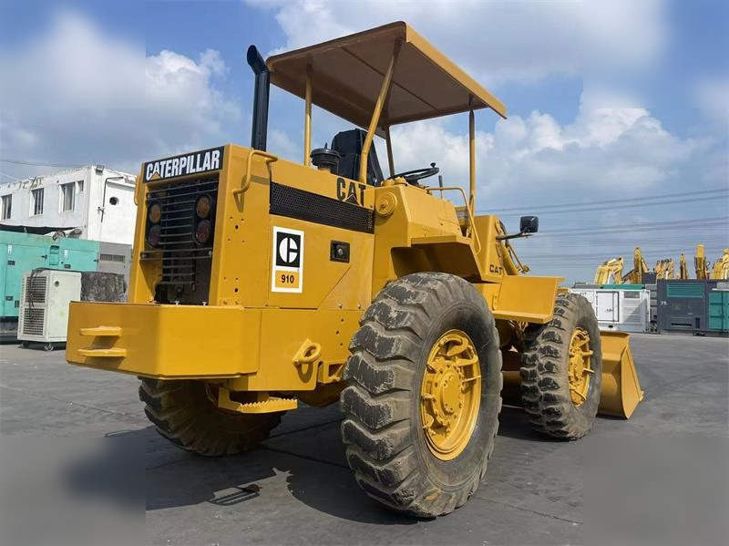 CATERPILLAR 910 - Pá carregadora de rodas: foto 5 CATERPILLAR 910 - Pá carregadora de rodas: foto 5