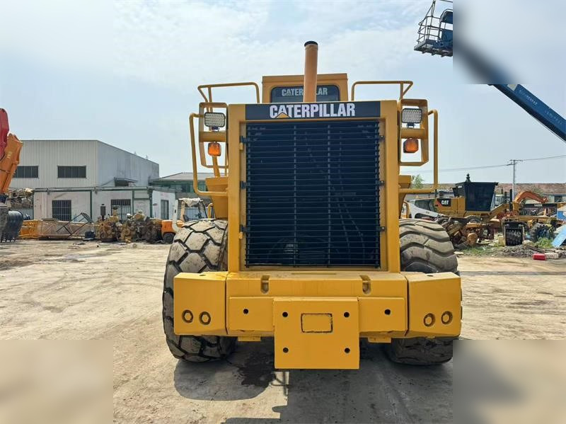 CATERPILLAR 966E - Pá carregadora de rodas: foto 4 CATERPILLAR 966E - Pá carregadora de rodas: foto 4