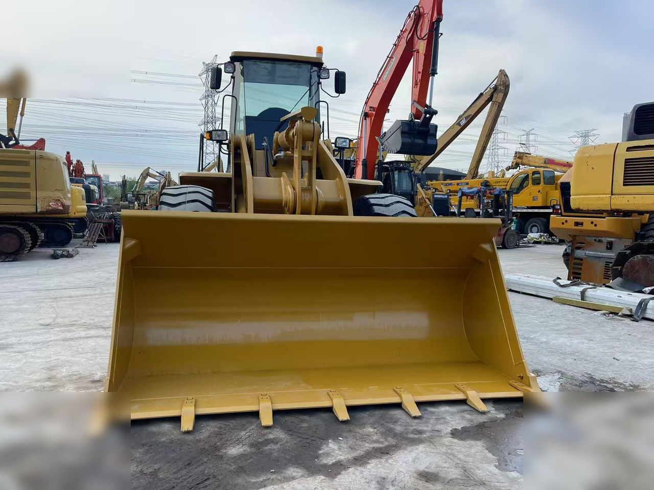 CATERPILLAR 966H - Pá carregadora de rodas: foto 2 CATERPILLAR 966H - Pá carregadora de rodas: foto 2