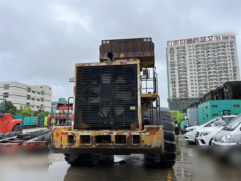 CATERPILLAR 986H - Pá carregadora de rodas: foto 4 CATERPILLAR 986H - Pá carregadora de rodas: foto 4