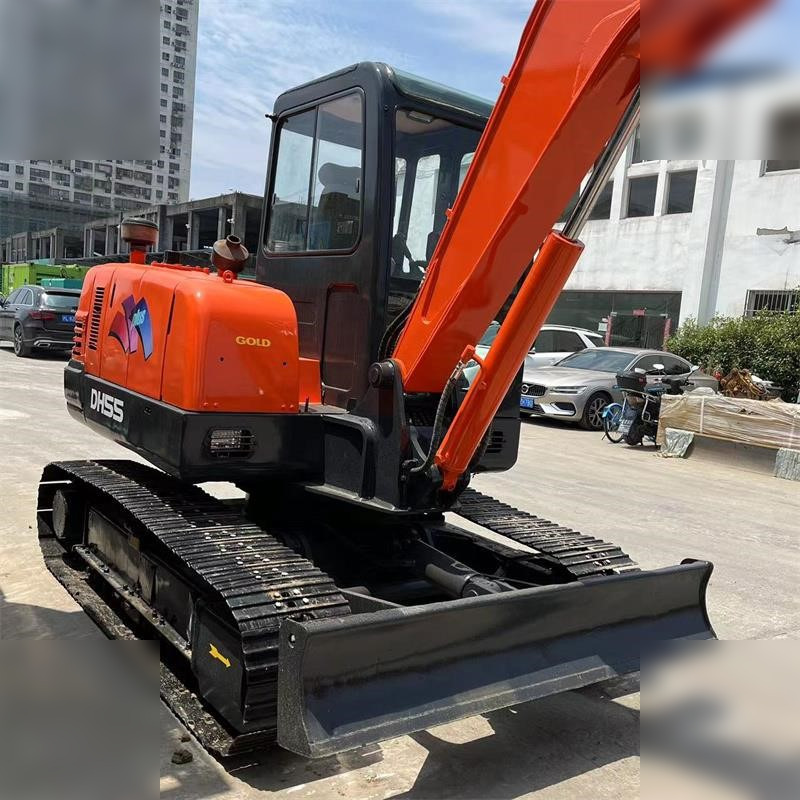 DOOSAN DH55-V - Mini escavadeira: foto 3 DOOSAN DH55-V - Mini escavadeira: foto 3
