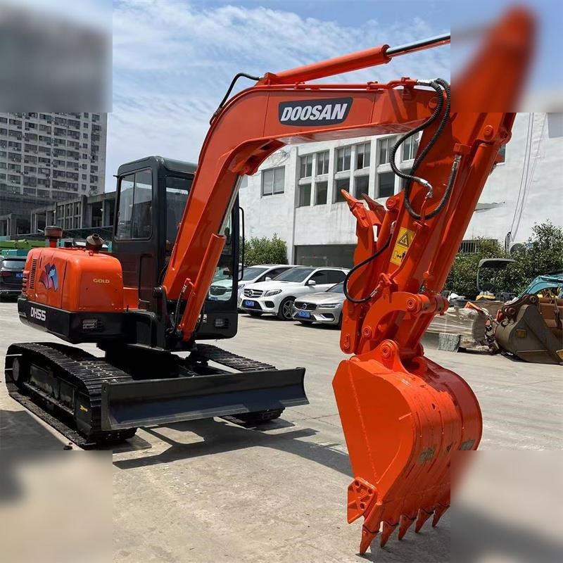 DOOSAN DH55-V - Mini escavadeira: foto 3 DOOSAN DH55-V - Mini escavadeira: foto 3