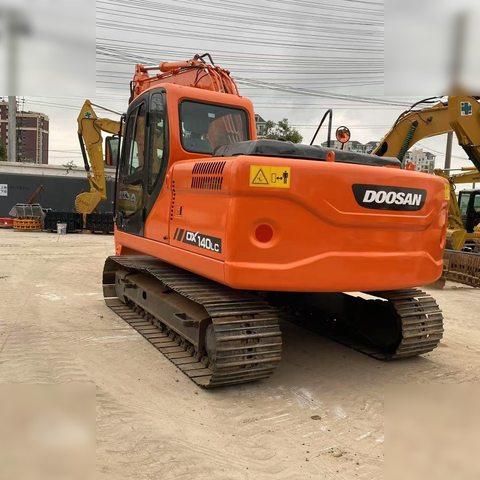 DOOSAN DX140 LC - Escavadora de rastos: foto 2 DOOSAN DX140 LC - Escavadora de rastos: foto 2