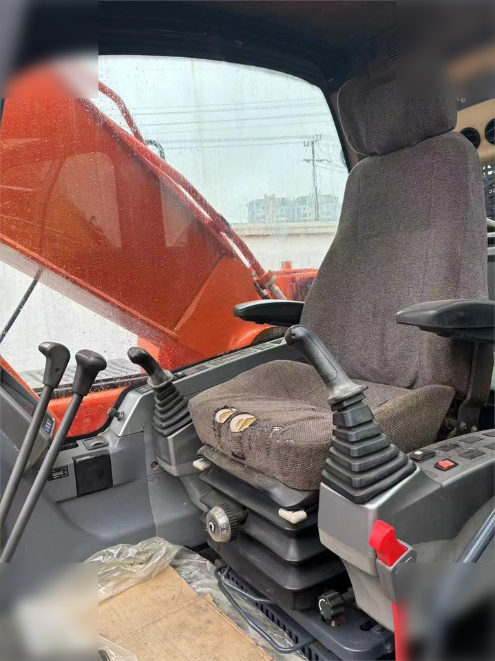 Escavadora de rastos DOOSAN DX225 LC-5: foto 7
