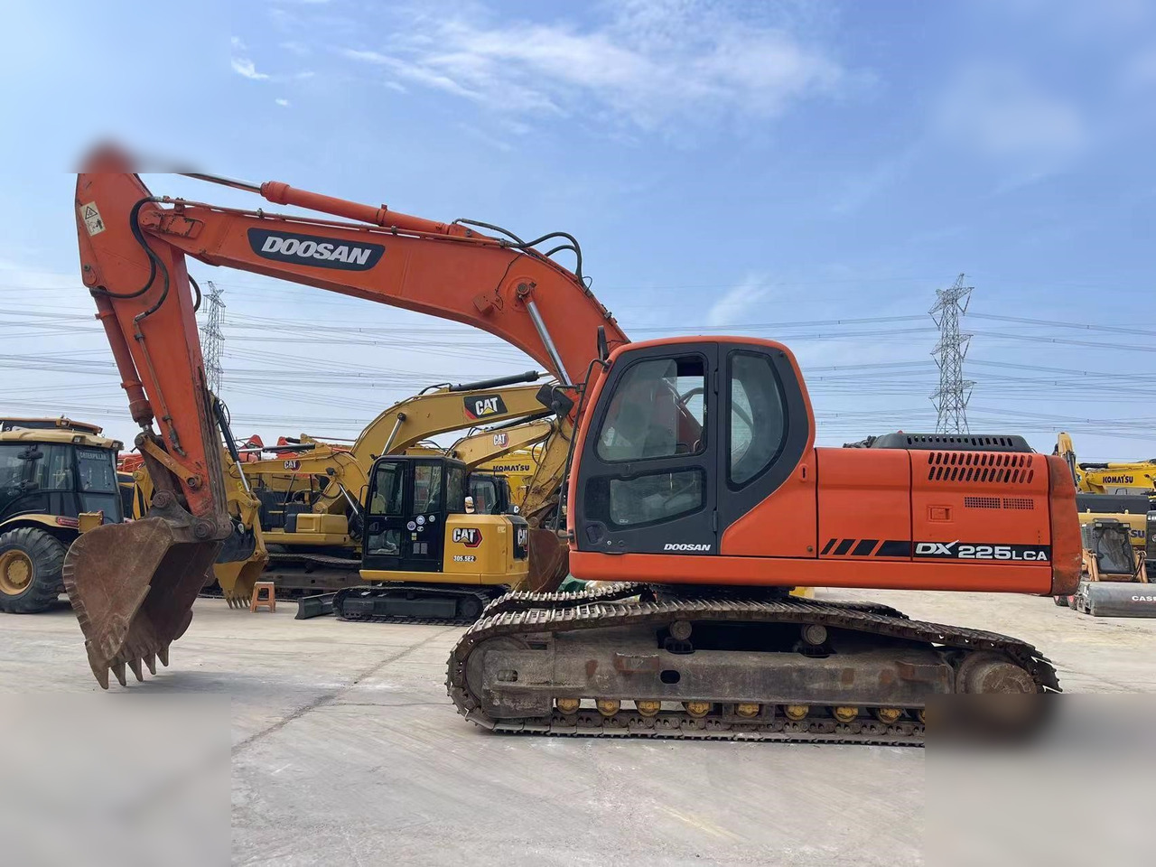 DOOSAN DX225 LCA - Escavadora de rastos: foto 2 DOOSAN DX225 LCA - Escavadora de rastos: foto 2