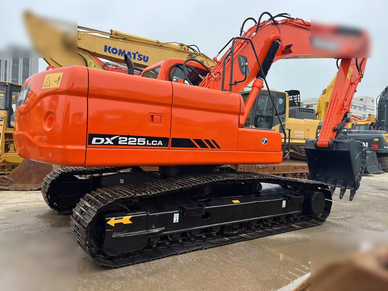 DOOSAN DX225 LCA - Escavadora de rastos: foto 3 DOOSAN DX225 LCA - Escavadora de rastos: foto 3