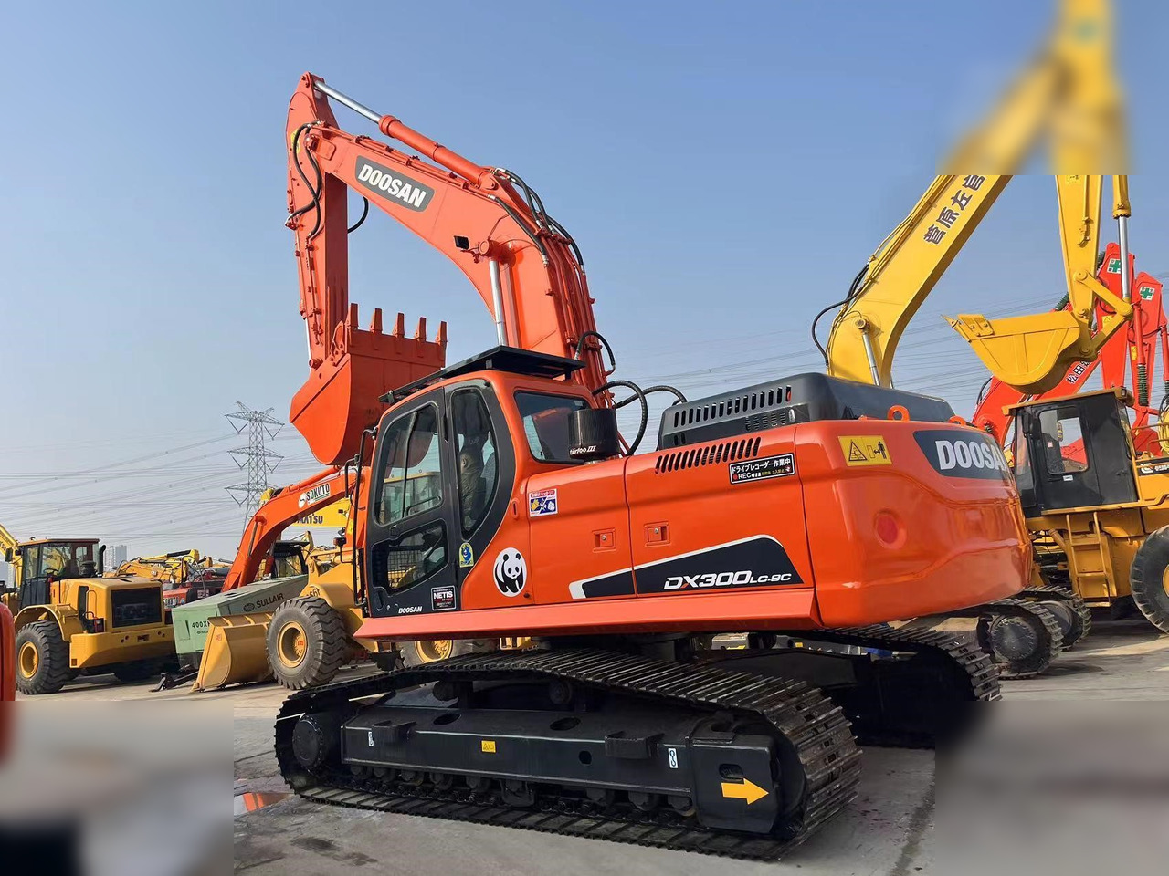DOOSAN DX300 LC-9C - Escavadora de rastos: foto 3 DOOSAN DX300 LC-9C - Escavadora de rastos: foto 3