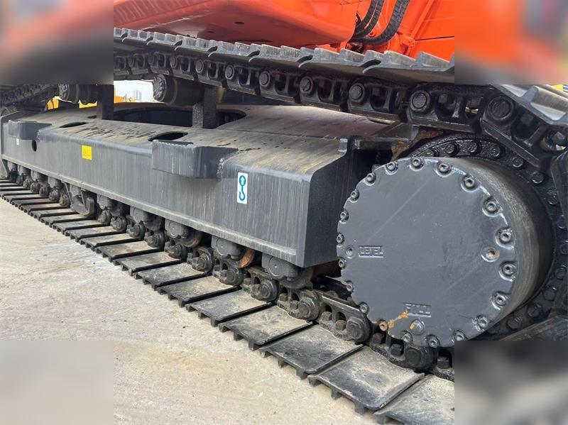 Escavadora de rastos DOOSAN DX300 LC-9C: foto 13