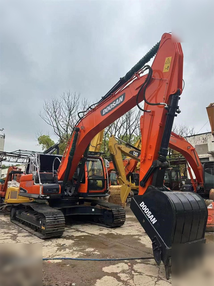 DOOSAN DX300 LC - Escavadora de rastos: foto 5 DOOSAN DX300 LC - Escavadora de rastos: foto 5