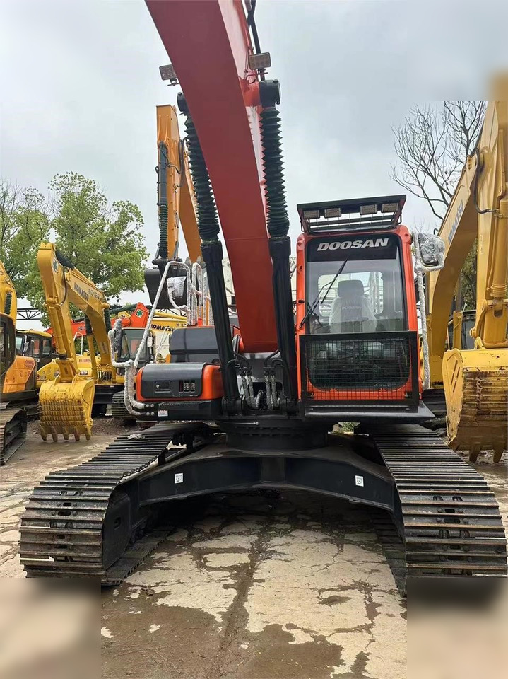 DOOSAN DX300 LC - Escavadora de rastos: foto 3 DOOSAN DX300 LC - Escavadora de rastos: foto 3
