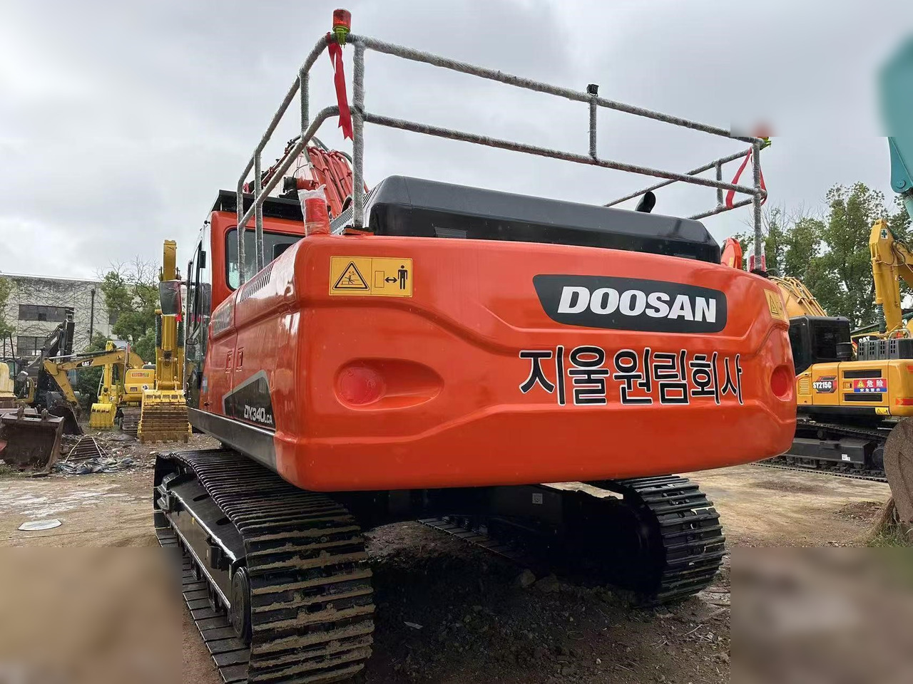 DOOSAN DX340 LCA - Escavadora de rastos: foto 5 DOOSAN DX340 LCA - Escavadora de rastos: foto 5