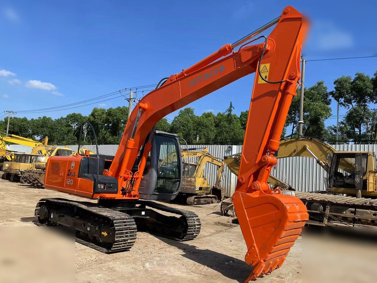 HITACHI ZX120 - Escavadora de rastos: foto 5 HITACHI ZX120 - Escavadora de rastos: foto 5