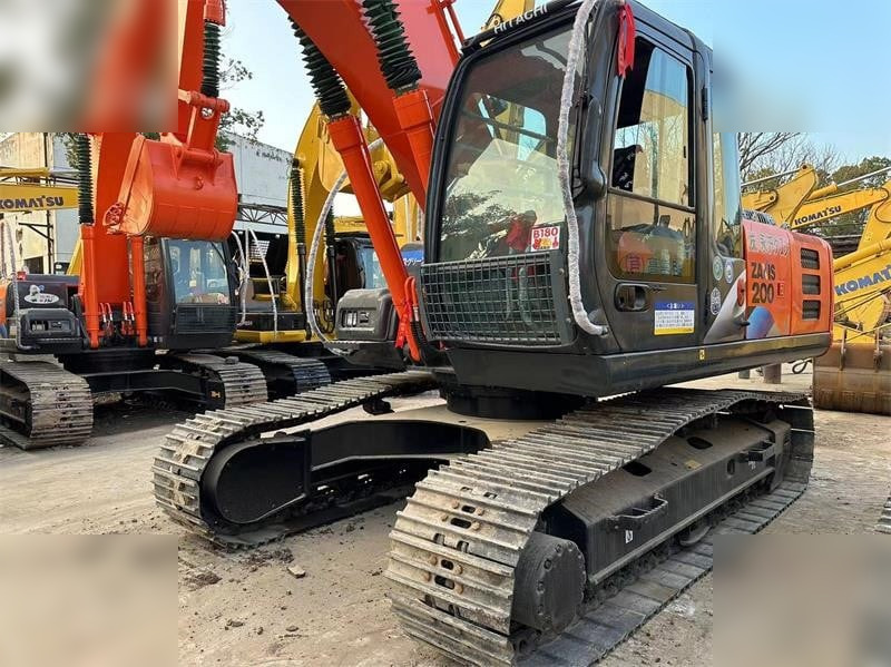 HITACHI ZX200-3G - Escavadora de rastos: foto 2 HITACHI ZX200-3G - Escavadora de rastos: foto 2