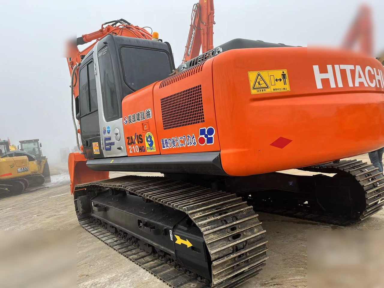 HITACHI ZX210 LC-3G - Escavadora de rastos: foto 3 HITACHI ZX210 LC-3G - Escavadora de rastos: foto 3