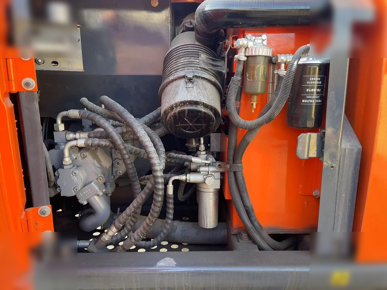 Escavadora de rastos HITACHI ZX70: foto 8 Escavadora de rastos HITACHI ZX70: foto 8