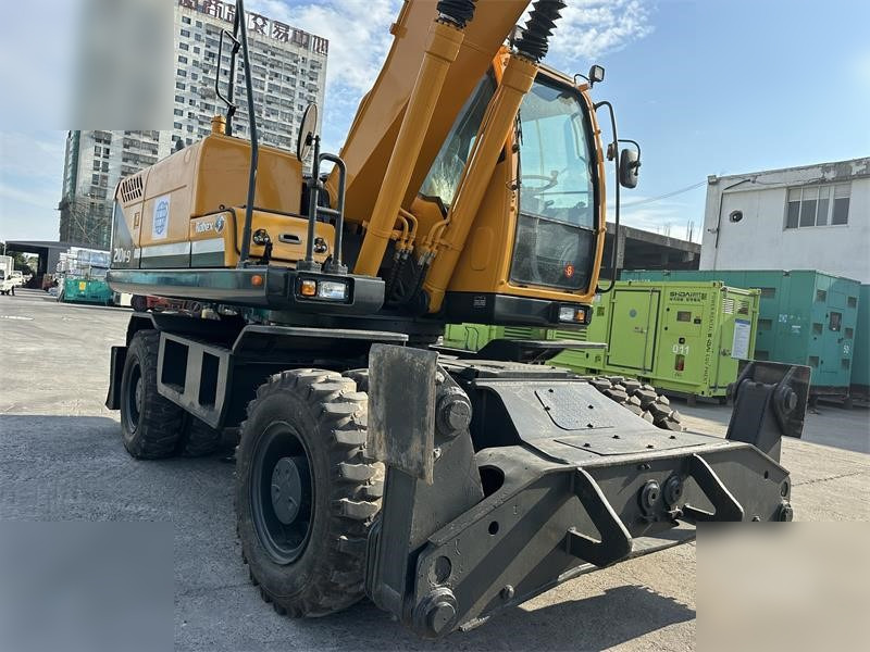 HYUNDAI ROBEX 210W-9 - Escavadeira de rodas: foto 5 HYUNDAI ROBEX 210W-9 - Escavadeira de rodas: foto 5