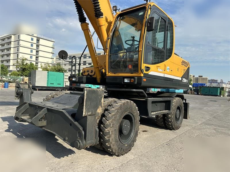 HYUNDAI ROBEX 210W-9 - Escavadeira de rodas: foto 4 HYUNDAI ROBEX 210W-9 - Escavadeira de rodas: foto 4