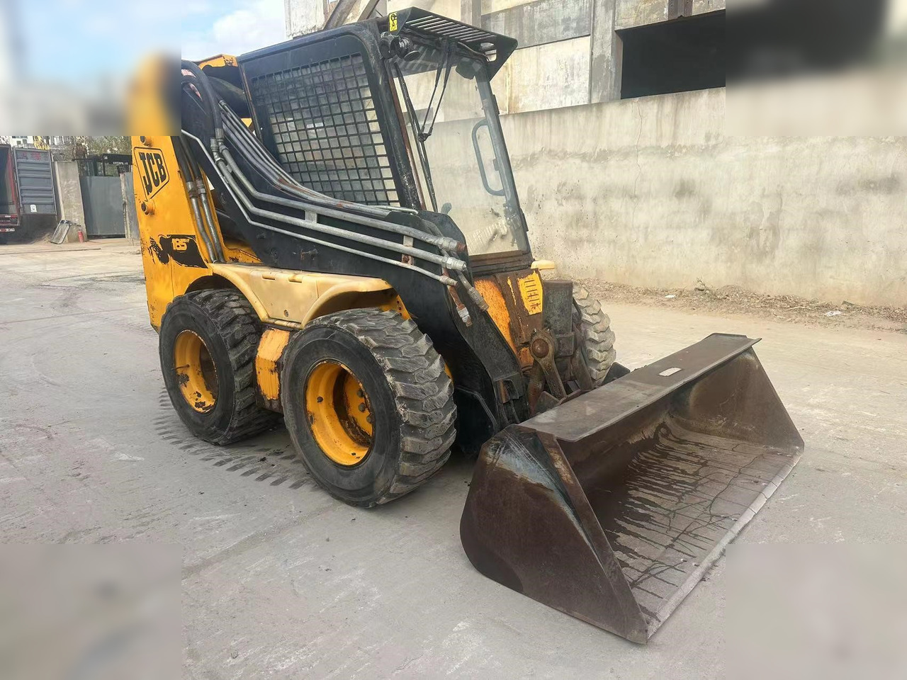 JCB 185 - Mini pá carregadora: foto 1 JCB 185 - Mini pá carregadora: foto 1