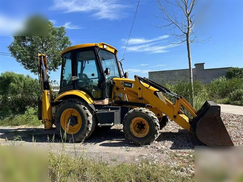 JCB 3CX - Retroescavadeira: foto 1 JCB 3CX - Retroescavadeira: foto 1