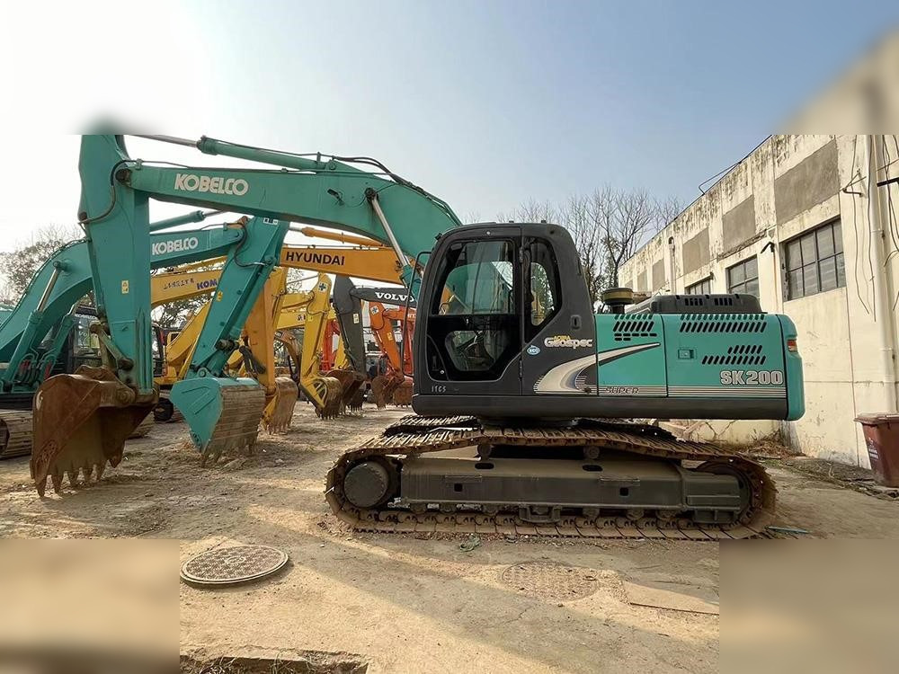 KOBELCO SK200-8 - Escavadora de rastos: foto 1 KOBELCO SK200-8 - Escavadora de rastos: foto 1