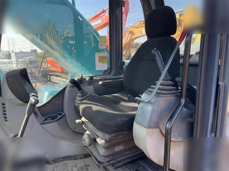 Escavadora de rastos KOBELCO SK350 LC: foto 10
