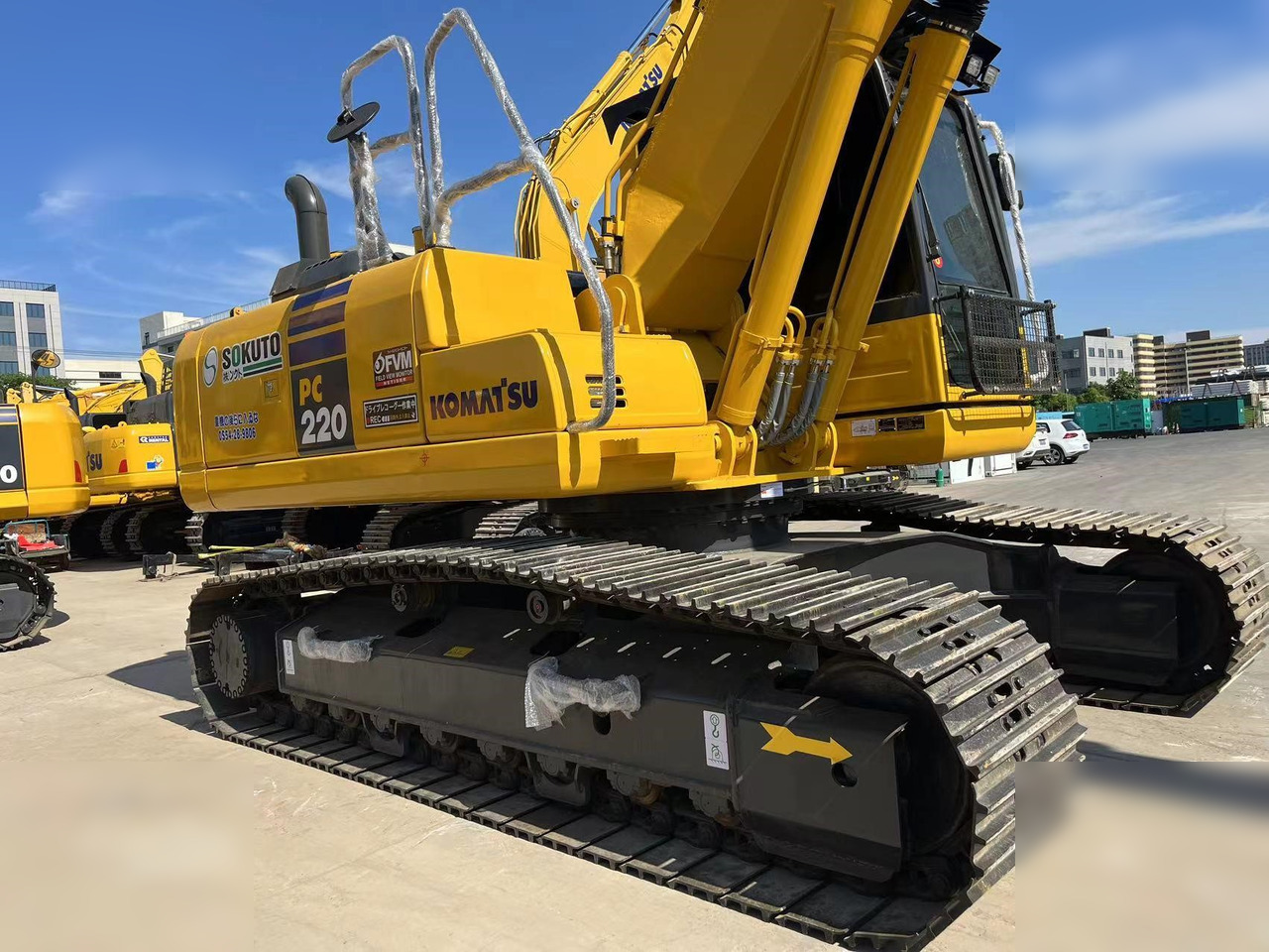 KOMATSU PC220-8 - Escavadora de rastos: foto 4 KOMATSU PC220-8 - Escavadora de rastos: foto 4