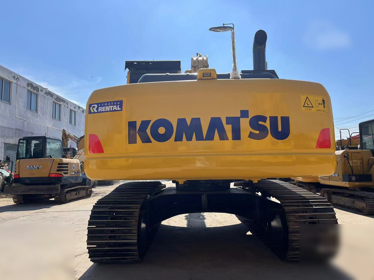 KOMATSU PC220-8 - Escavadora de rastos: foto 3 KOMATSU PC220-8 - Escavadora de rastos: foto 3