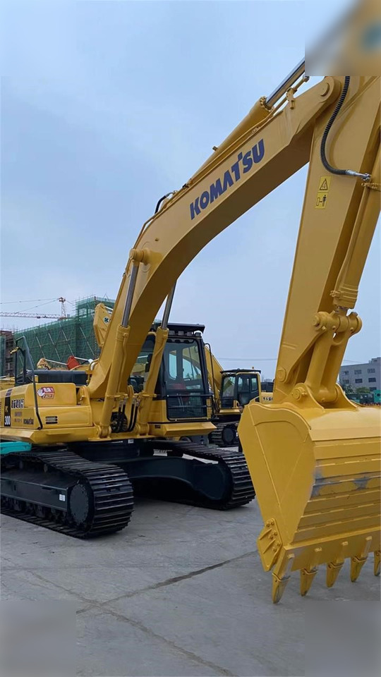 KOMATSU PC300-8M0 - Escavadora de rastos: foto 5 KOMATSU PC300-8M0 - Escavadora de rastos: foto 5