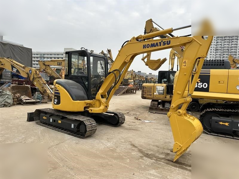 KOMATSU PC50MR-2 - Mini escavadeira: foto 3 KOMATSU PC50MR-2 - Mini escavadeira: foto 3