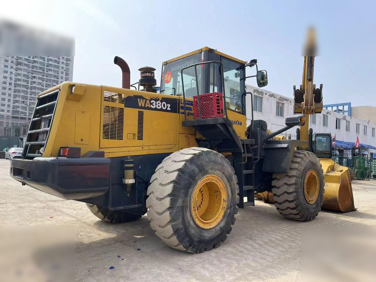 KOMATSU WA380Z-6 - Pá carregadora de rodas: foto 4 KOMATSU WA380Z-6 - Pá carregadora de rodas: foto 4