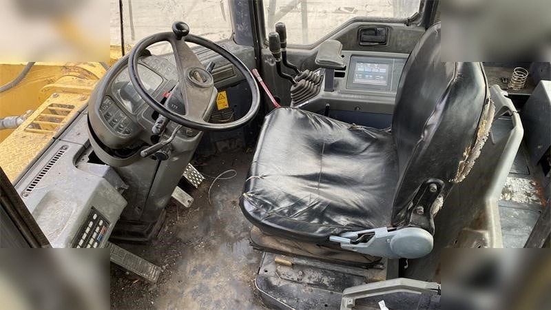 Pá carregadora de rodas KOMATSU WA600-3: foto 6