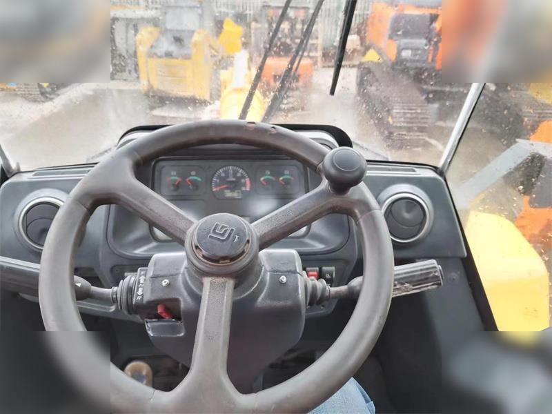 Pá carregadora de rodas LIUGONG 856H: foto 10