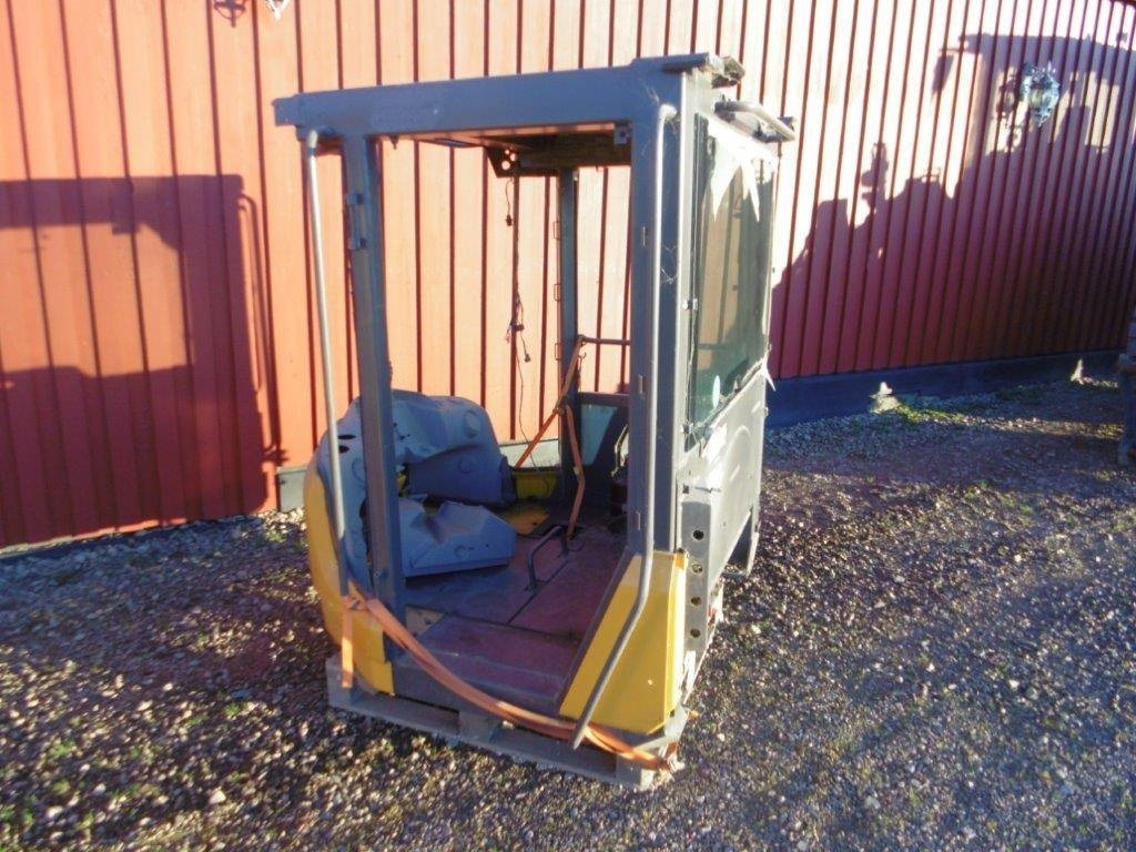 Hytt Volvo L60F - Cabine por Máquina de construção: foto 2 Hytt Volvo L60F - Cabine por Máquina de construção: foto 2