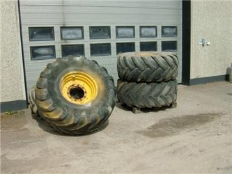 Michelin 620/75x26 - Pneu por Máquina de construção: foto 1 Michelin 620/75x26 - Pneu por Máquina de construção: foto 1