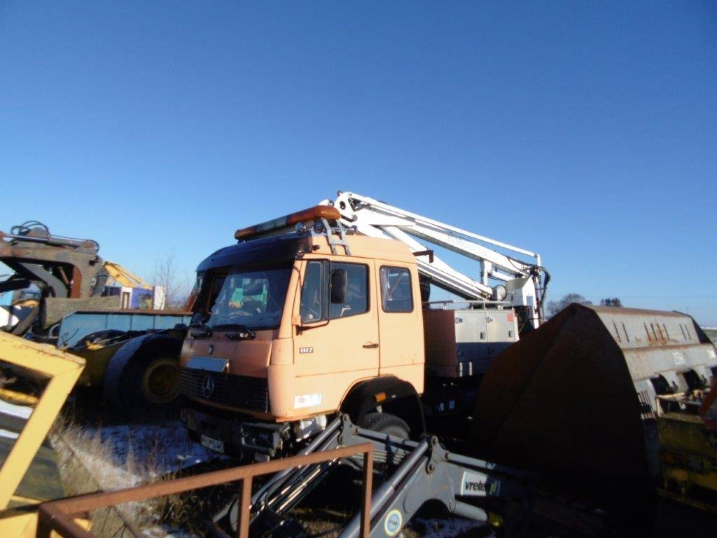 Skylift MB Crusher 1117 - Plataforma de elevaçao rebocável: foto 2 Skylift MB Crusher 1117 - Plataforma de elevaçao rebocável: foto 2