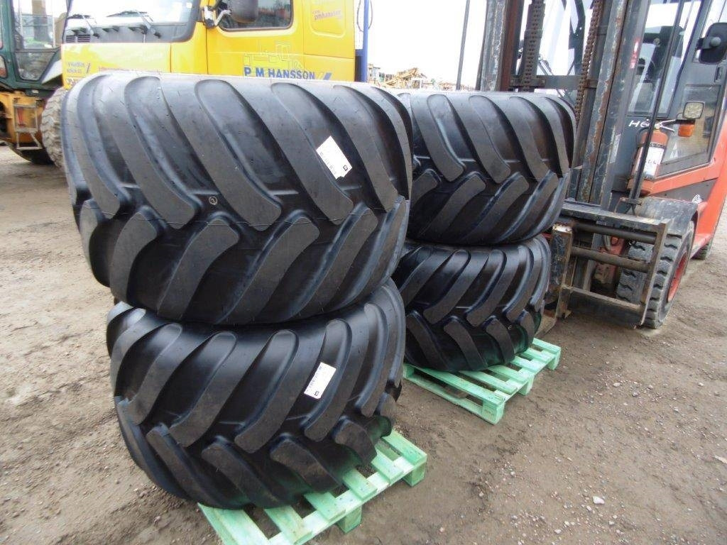 Trelleborg Twin 428 710-40-22,5 med fälg - Roda completa por Máquina de outro: foto 2 Trelleborg Twin 428 710-40-22,5 med fälg - Roda completa por Máquina de outro: foto 2