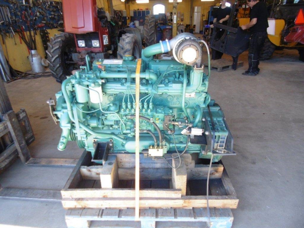 Volvo TD73OVE - Motor por Máquina de construção: foto 2 Volvo TD73OVE - Motor por Máquina de construção: foto 2