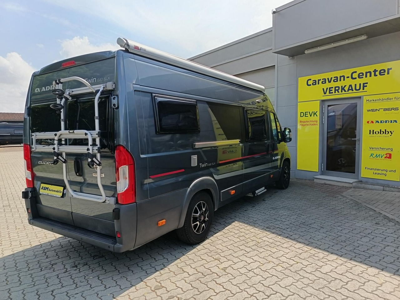 Adria Twin 640SLX Platinum*MARKISE*TV*SAT*FAHRRADTRÄG. - Campervan: foto 4 Adria Twin 640SLX Platinum*MARKISE*TV*SAT*FAHRRADTRÄG. - Campervan: foto 4