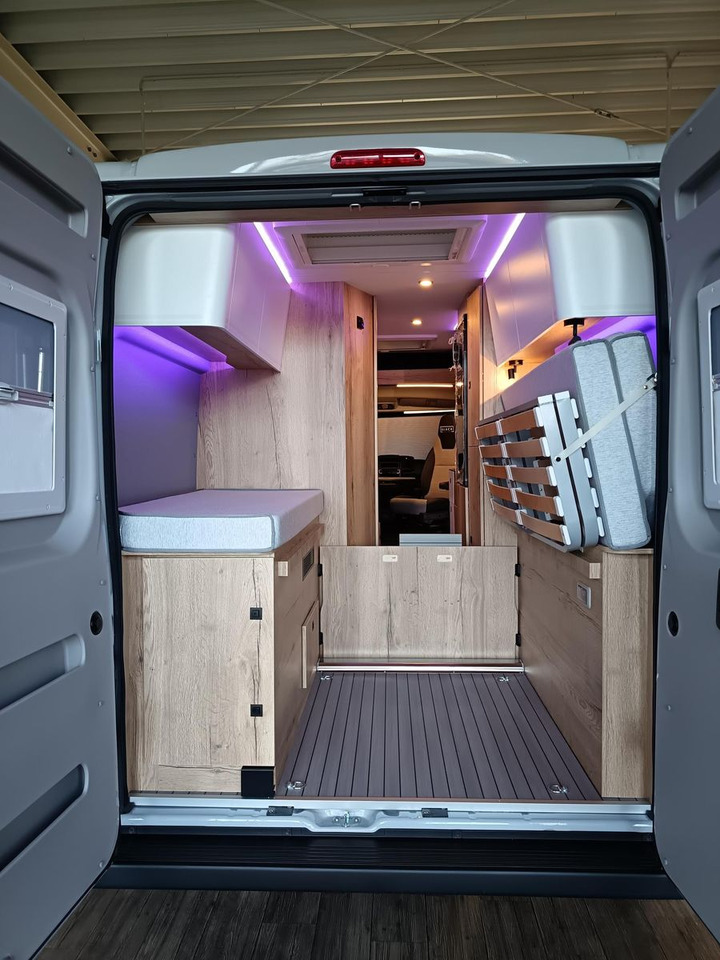 Clever Celebration 600 MJ24*AHK*MARKISE*ACC*R-KAM*RADIO - Campervan: foto 5 Clever Celebration 600 MJ24*AHK*MARKISE*ACC*R-KAM*RADIO - Campervan: foto 5