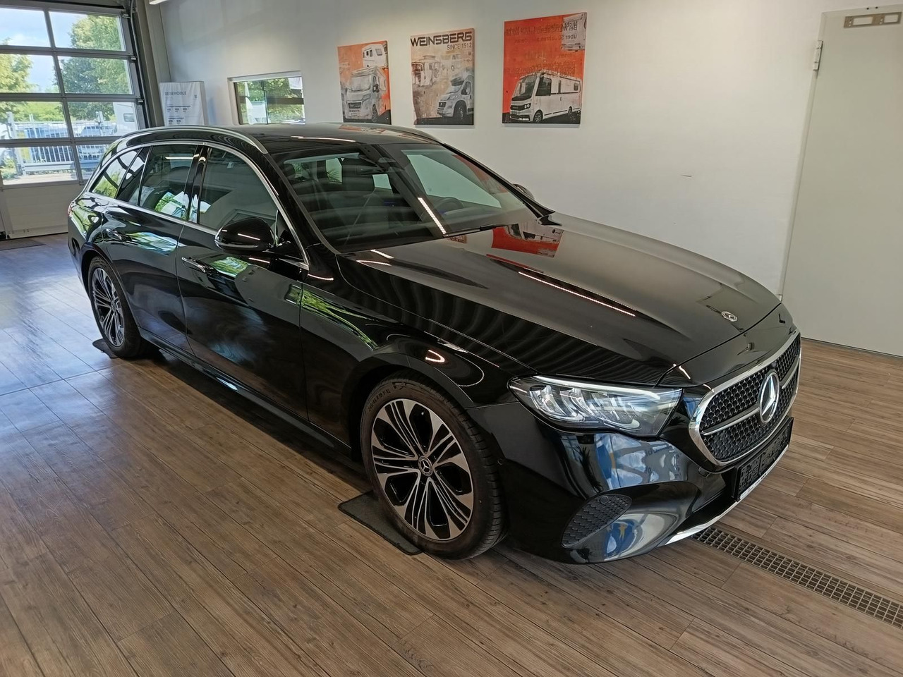 Mercedes-Benz E 200 Avantgarde Advanced*PSD*LED*NAVI*ACC* - Carrinha: foto 3 Mercedes-Benz E 200 Avantgarde Advanced*PSD*LED*NAVI*ACC* - Carrinha: foto 3