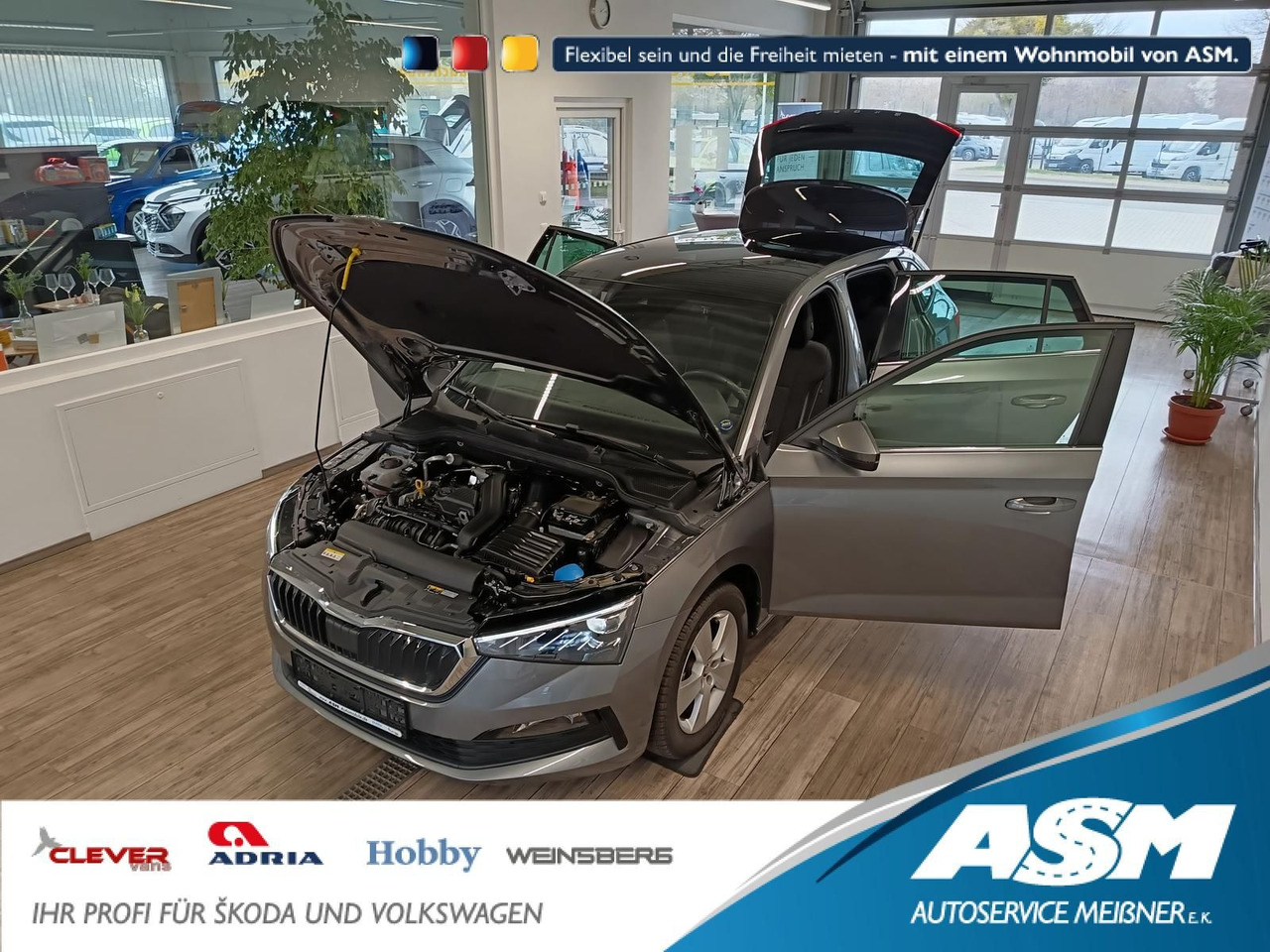 Skoda Scala Style 1,5 TSI DSG*PANO*LED*DAB*ALLWETTER* - Sedan: foto 1 Skoda Scala Style 1,5 TSI DSG*PANO*LED*DAB*ALLWETTER* - Sedan: foto 1