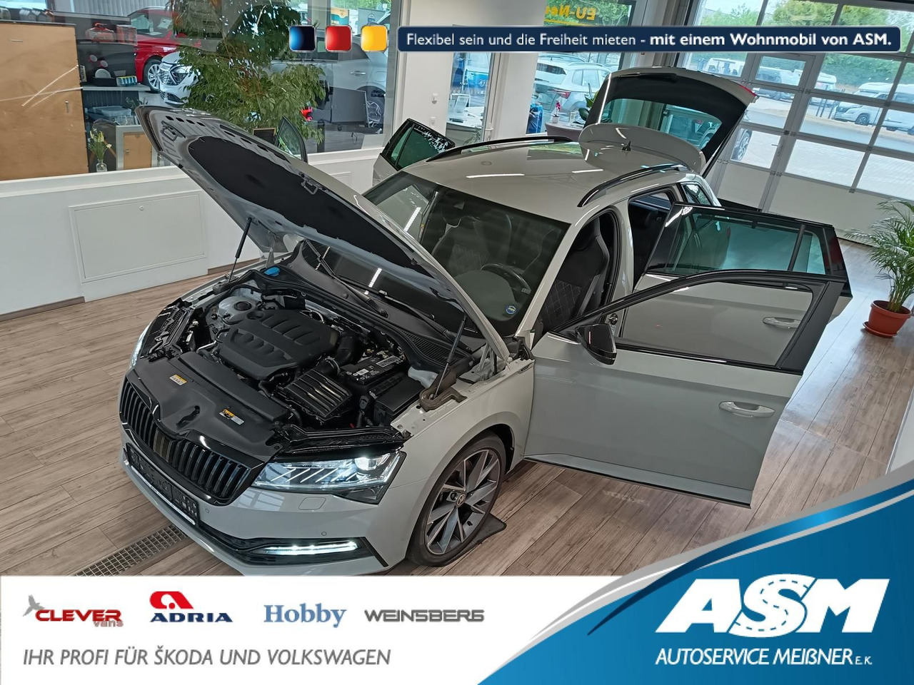 Skoda Superb Combi Sportline 2.0TSI DSG4x4*AHK*DCC*ACC - Automóvel: foto 1 Skoda Superb Combi Sportline 2.0TSI DSG4x4*AHK*DCC*ACC - Automóvel: foto 1