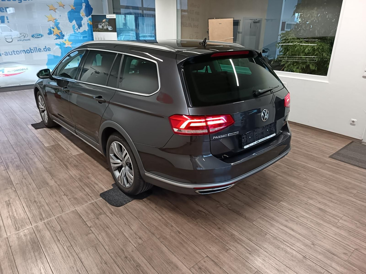 Volkswagen Passat Alltrack 2,0TDI DSG 4x4*360°*NAVI*ACC*LED - Carrinha: foto 4 Volkswagen Passat Alltrack 2,0TDI DSG 4x4*360°*NAVI*ACC*LED - Carrinha: foto 4